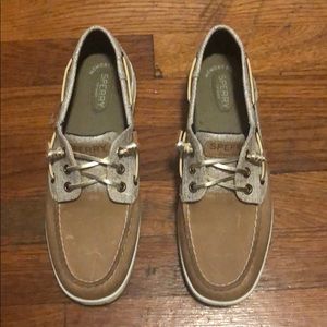 Sperry boat shoe